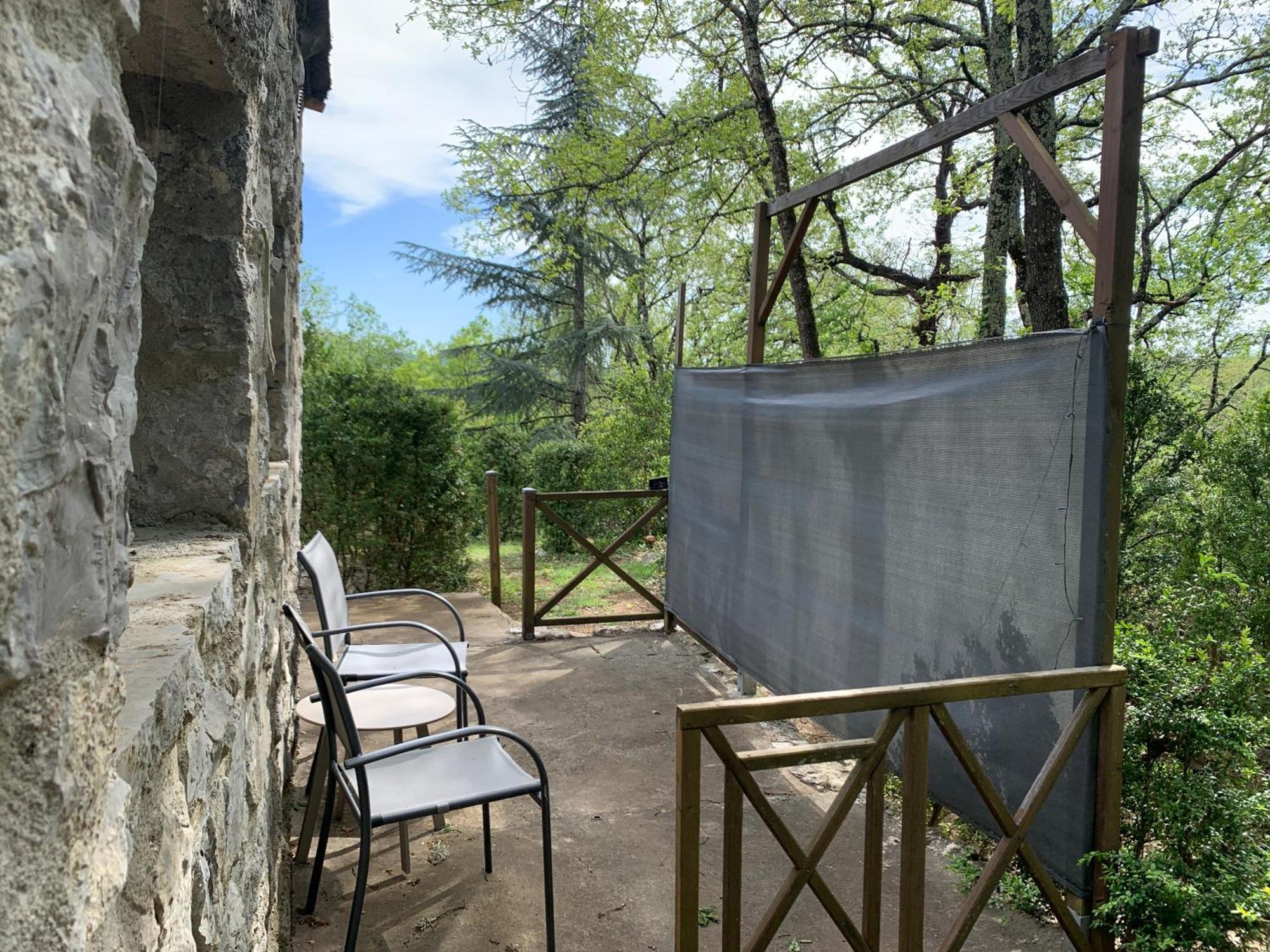 Villa de 100m2 avec grande piscine privée Saint Alban Auriolles Extérieur photo