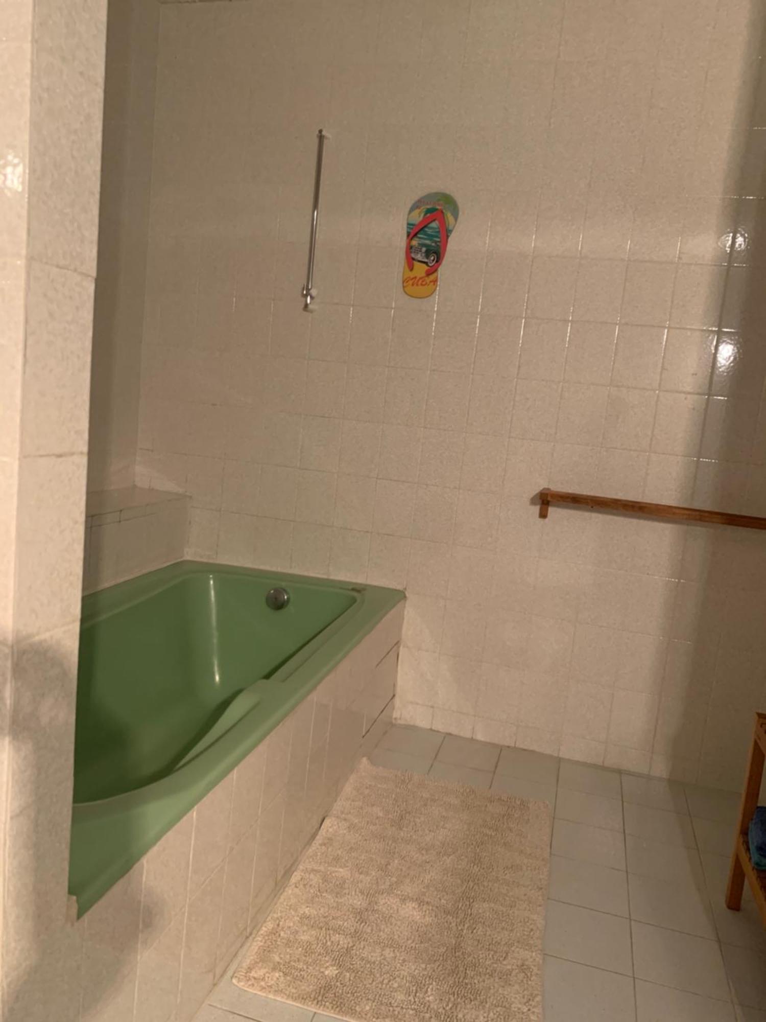 Villa de 100m2 avec grande piscine privée Saint Alban Auriolles Extérieur photo